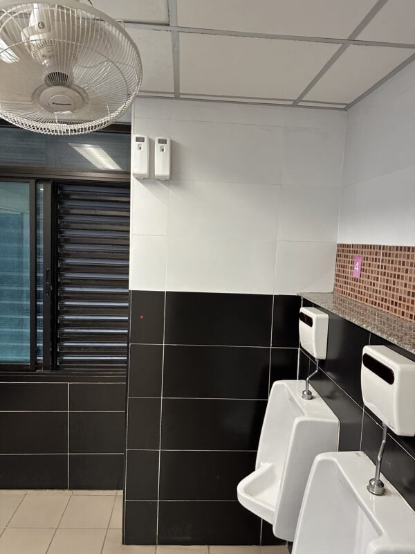 น้ำหอมดับกลิ่นห้องน้ำ6