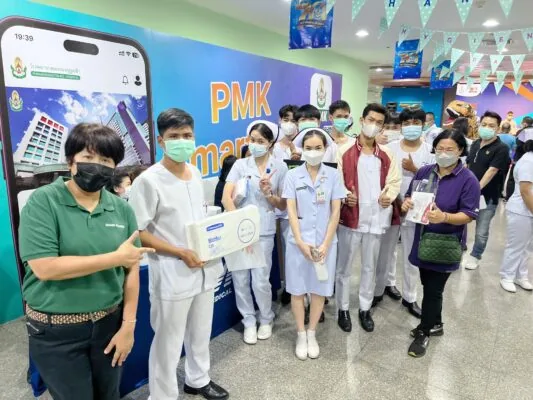 ทีมกรีนแฟมิลี่ ออกบูธแนะนำผลิตภัณฑ์ในโรงพยาบาล