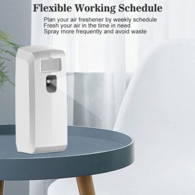 เครื่องพ่นน้ำหอมวางบนโต๊ะ